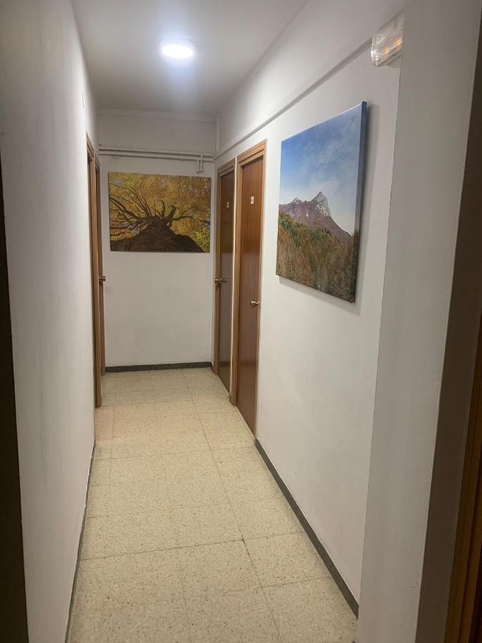 Hostal Torras Sant Hilari Sacalm Zewnętrze zdjęcie